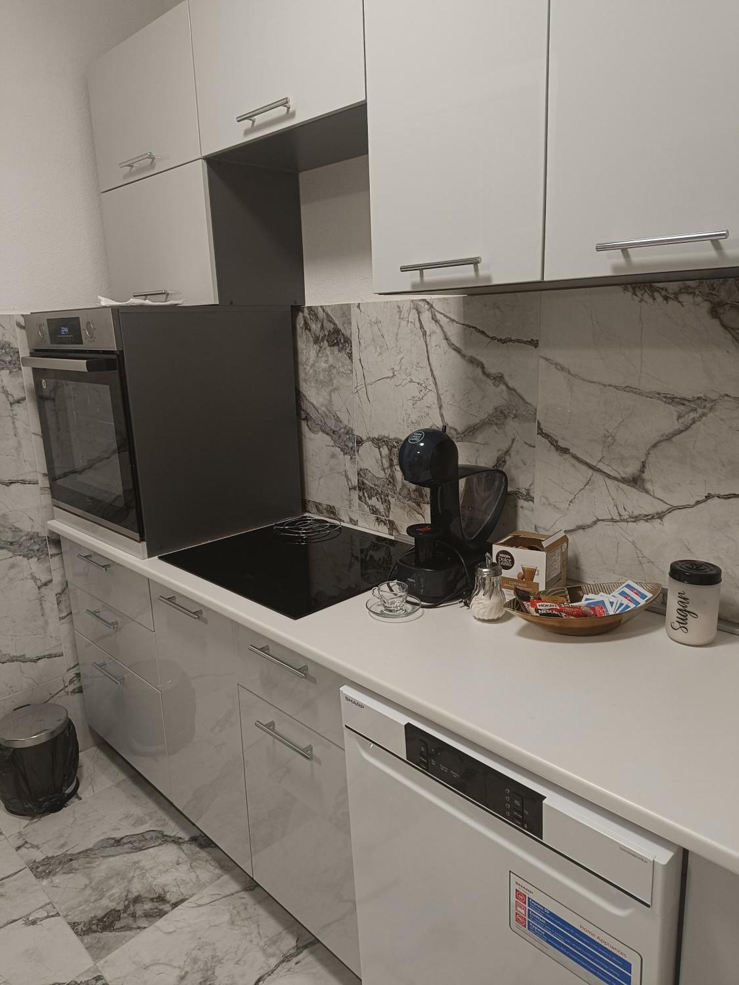 Matija Airport Apartment Mitrovici  Dış mekan fotoğraf